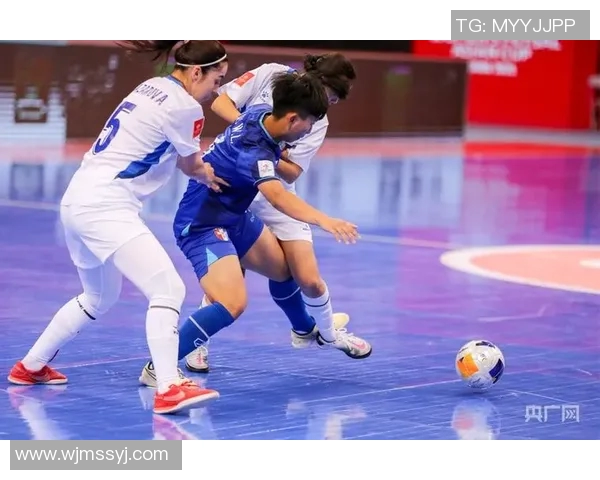 亚洲杯决赛：激烈对决见证亚洲足球新王诞生，历史性时刻尽在眼前